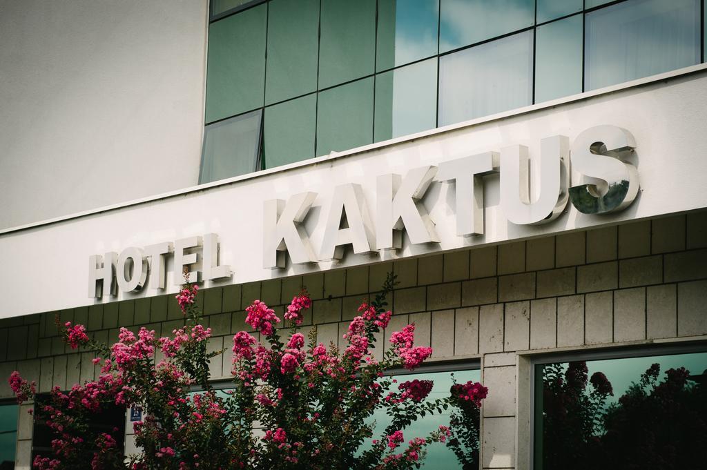 Hotel Kaktus Čitluk Exteriör bild
